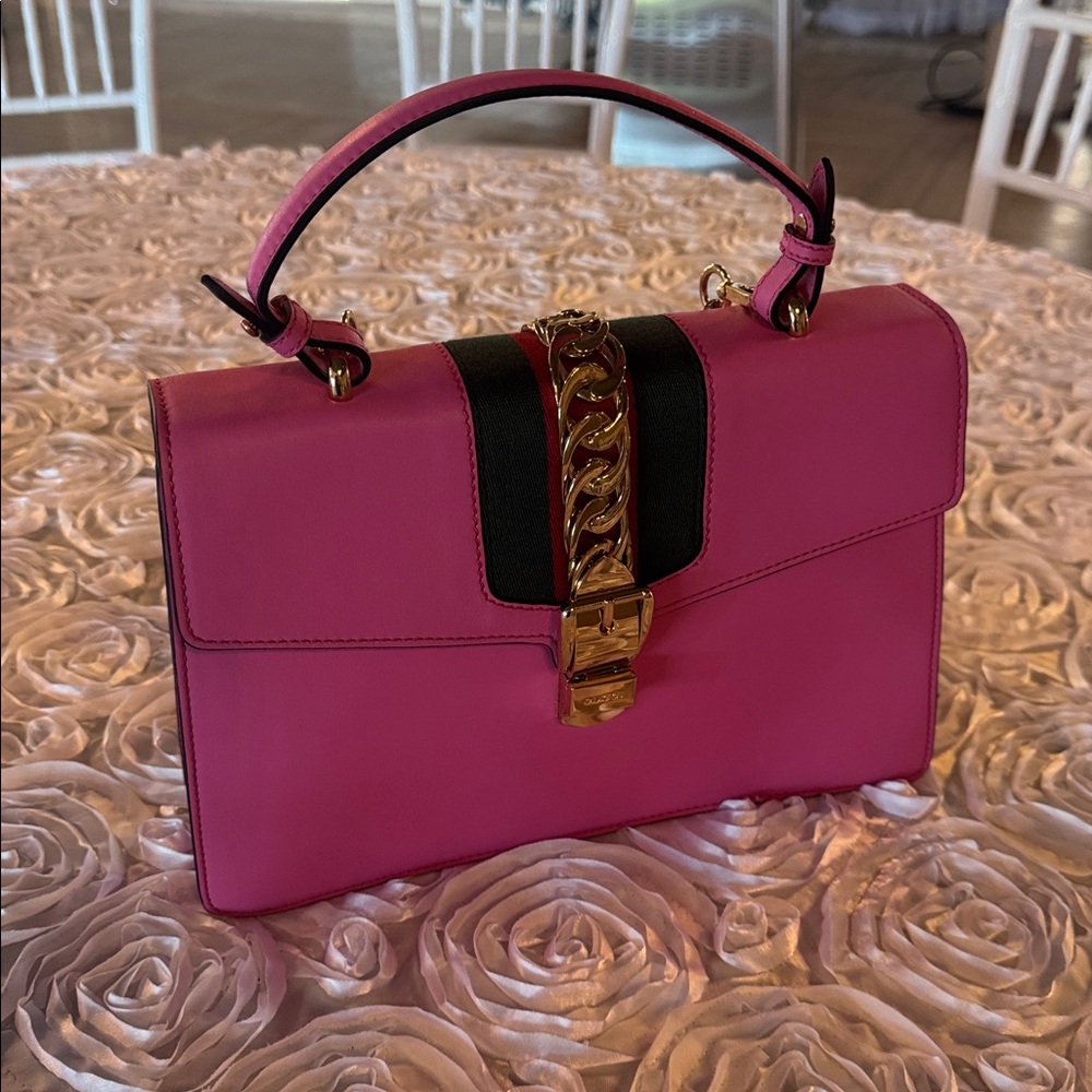 Pink Leather Handbag - Picture 16 of 16